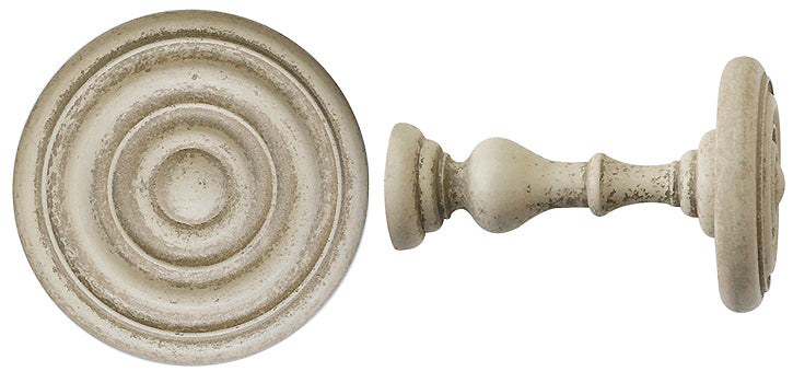 Jones Hardwick/Florentine Holdback, Putty