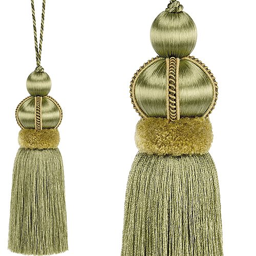 Hallis Antoinette Key Tassel Olive