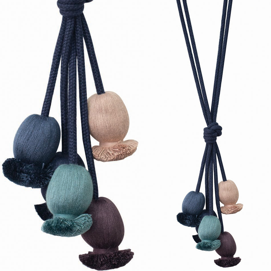 Jones Cipolla Bobble Tieback, Jester