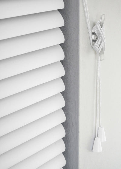 Renaissance Classic PVC Venetian Blind, White Long Drop