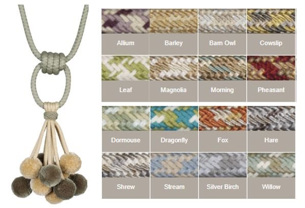 Troynorth Cotswold Broadway Ball Tieback