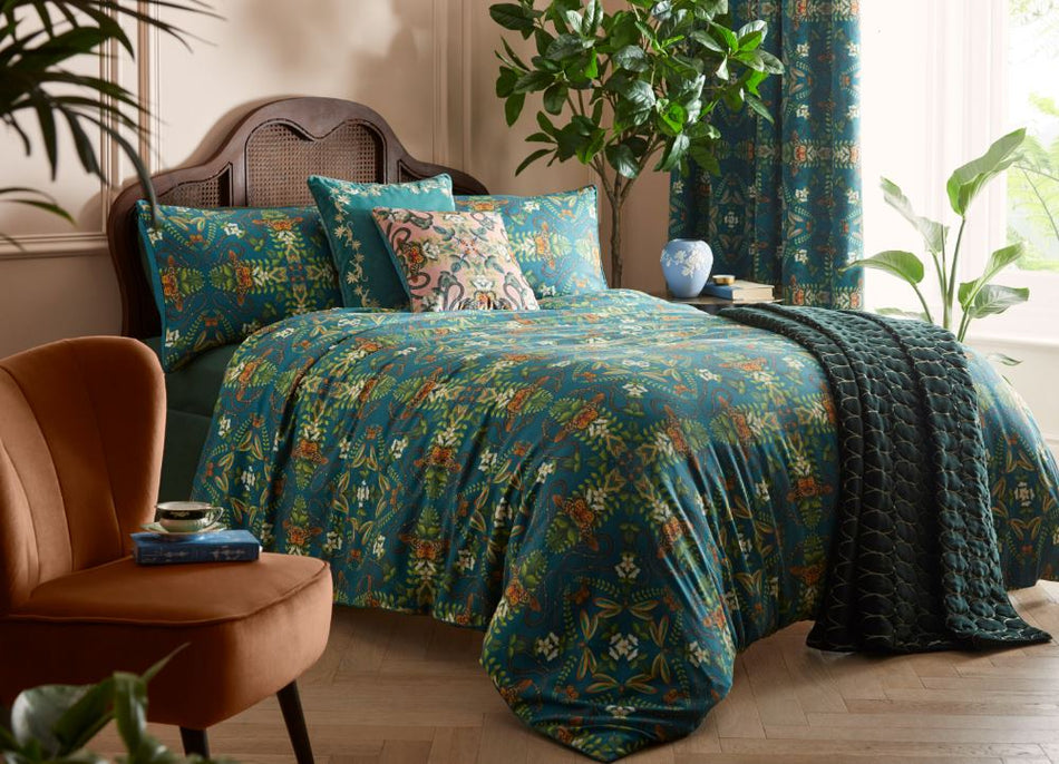 Wedgwood by Clarke & Clarke Emerald Forest Duvet Set Teal
