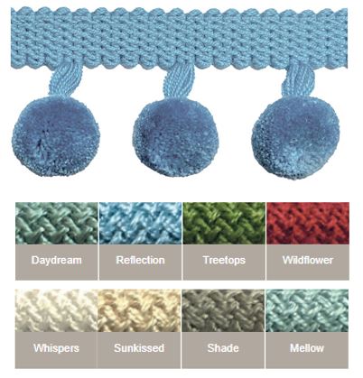 Troynorth Empress Garden Champagne Pom Pom