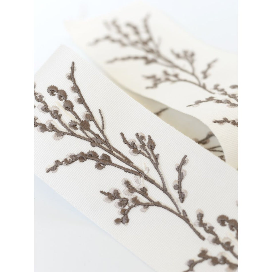 Laura Ashley Borders Pussy Willow Natural Trimming